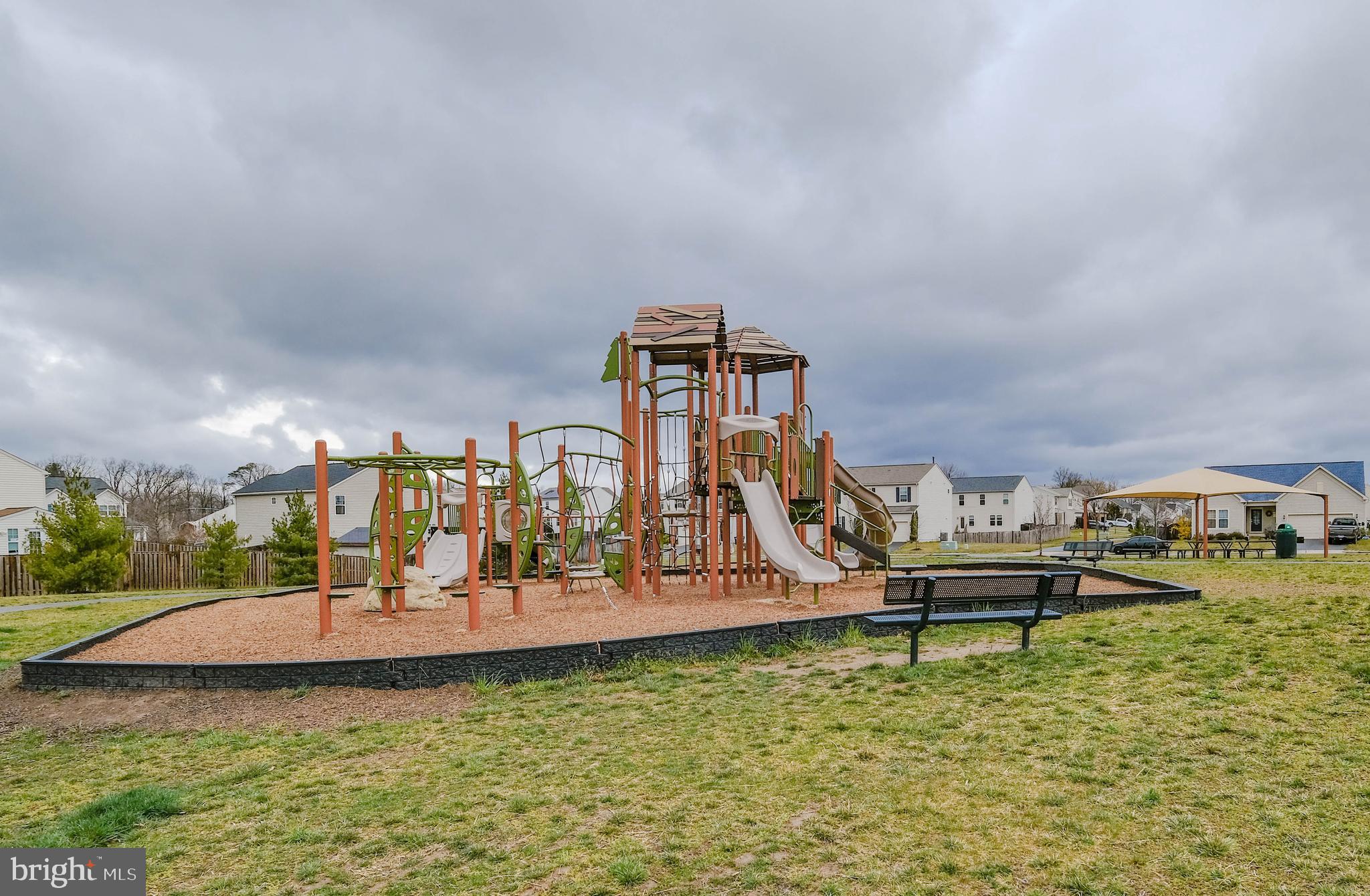 MEADOWS EDGE - Residential