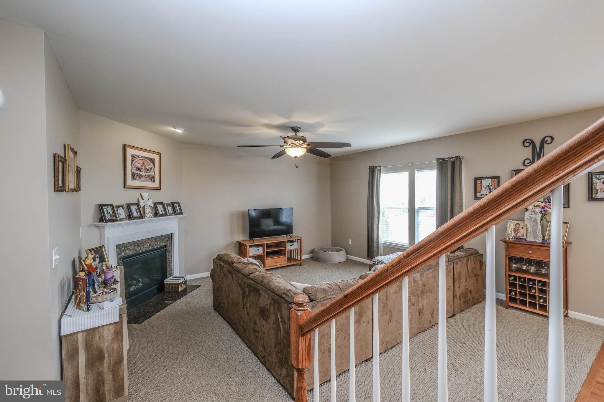 MEADOWS EDGE - Residential