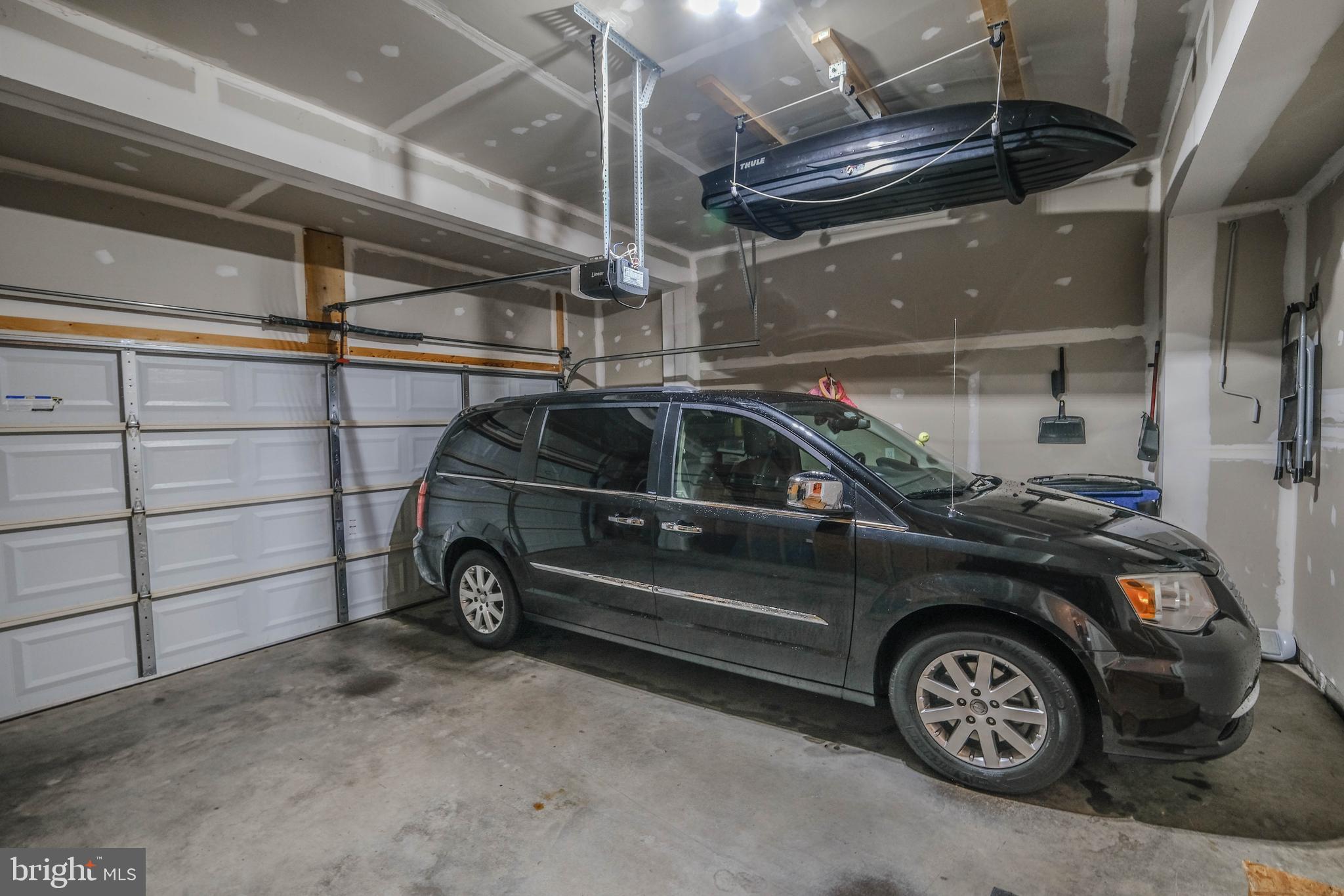 MEADOWS EDGE - Residential