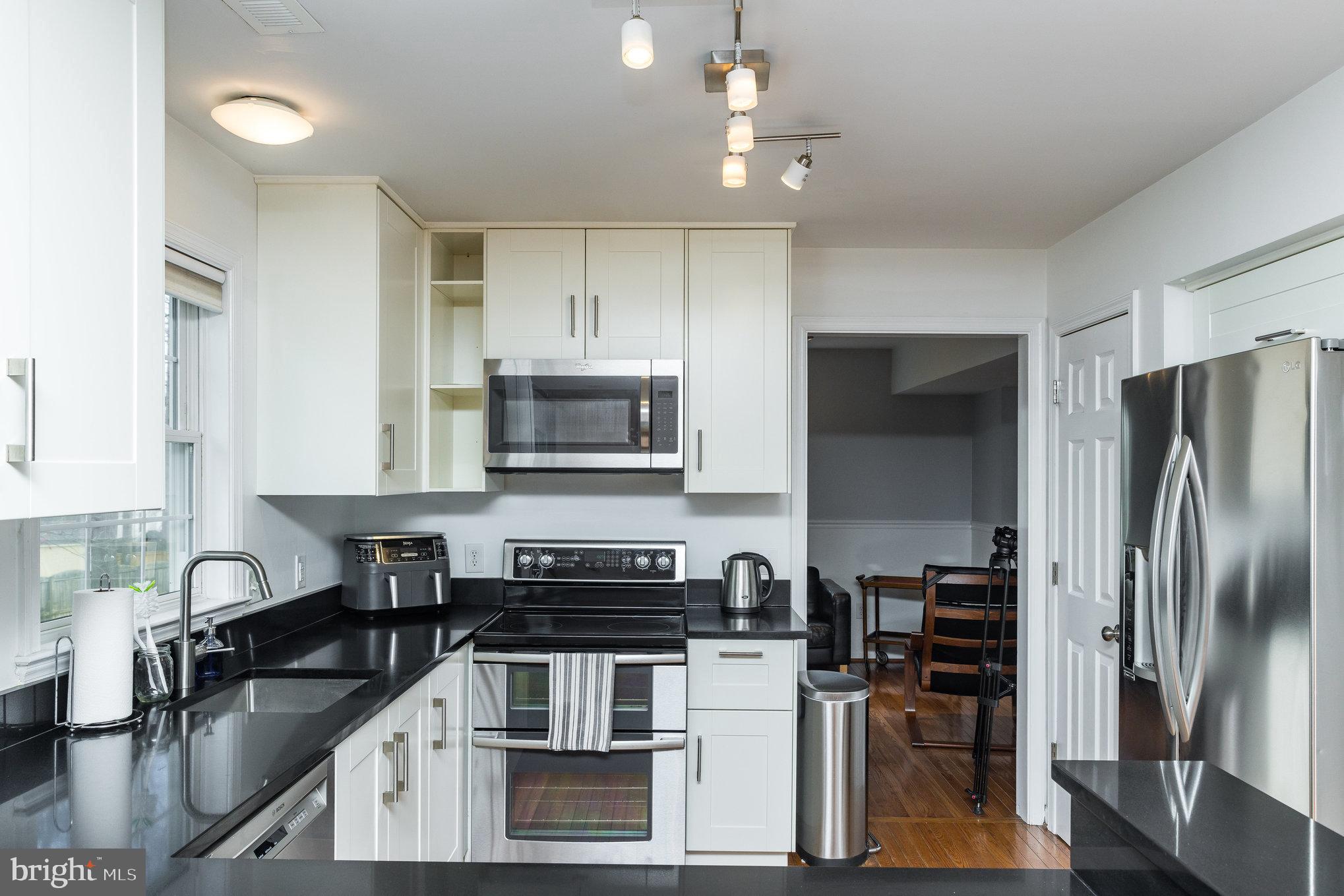 RUFFIN'S POND - Residential