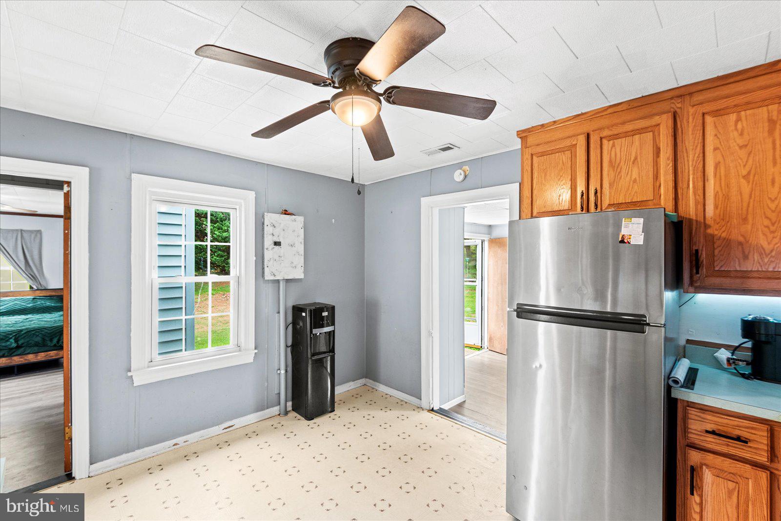 PELHAM MANOR - Residential