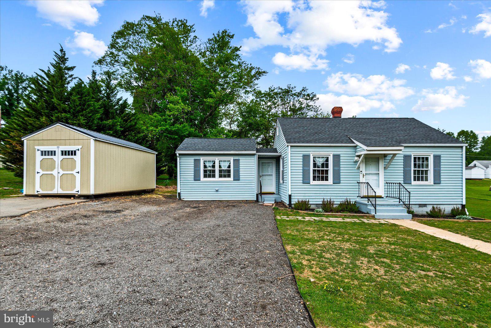 PELHAM MANOR - Residential