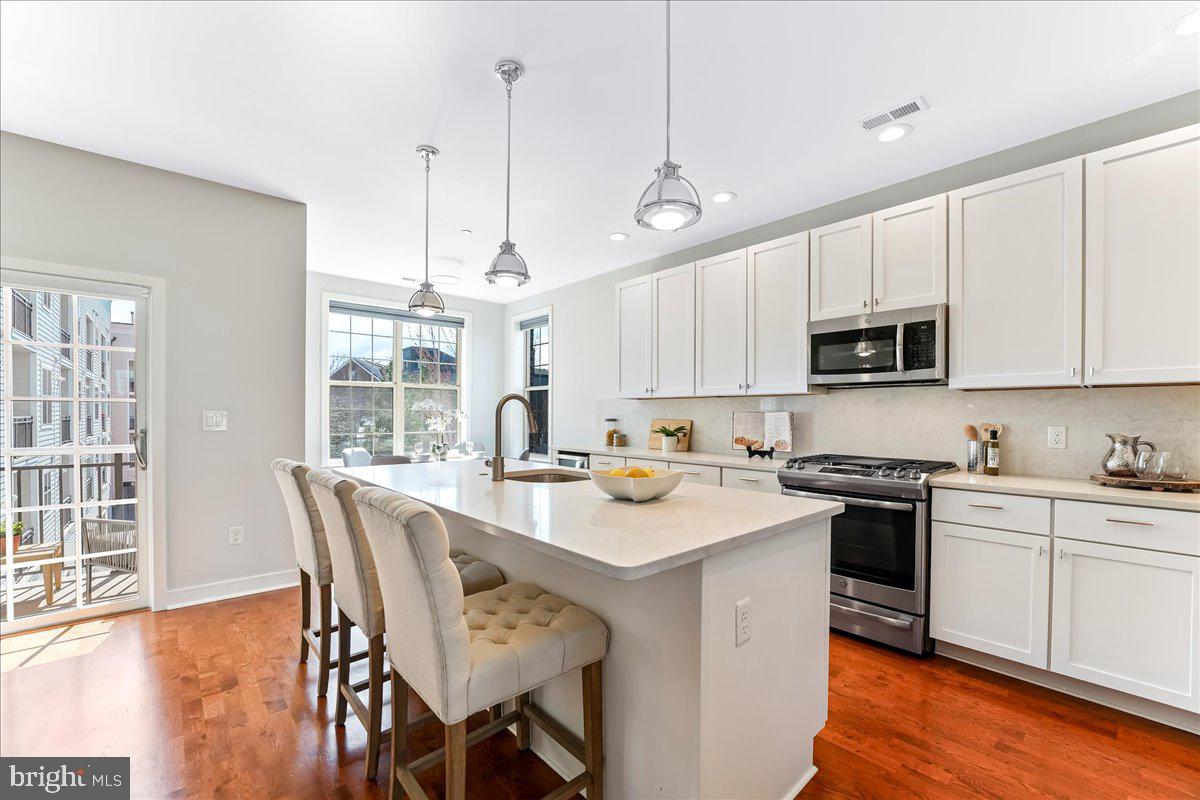 2400 SOUTH - Residential