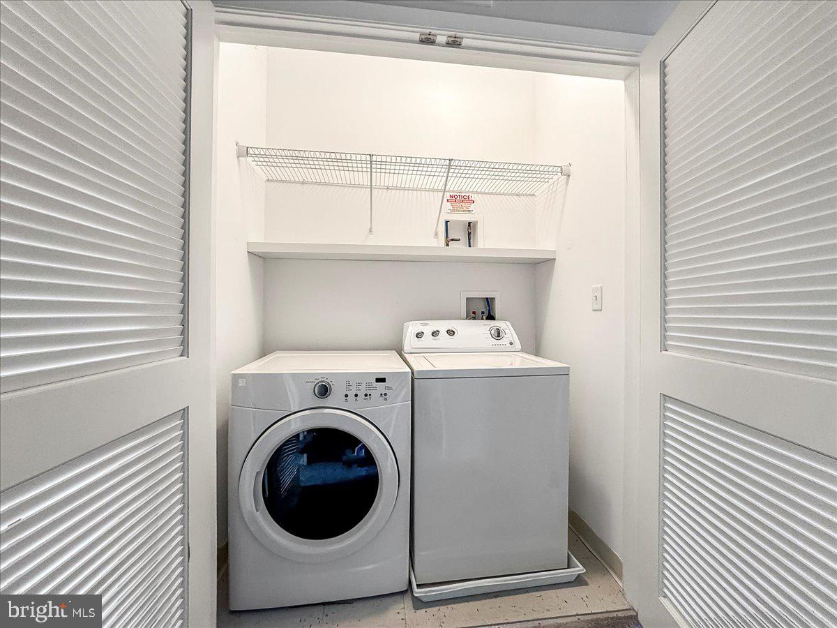 2400 SOUTH - Residential