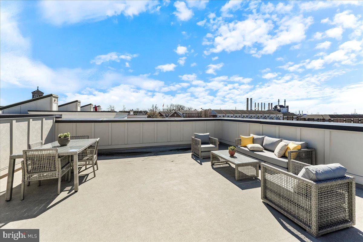 2400 SOUTH - Residential