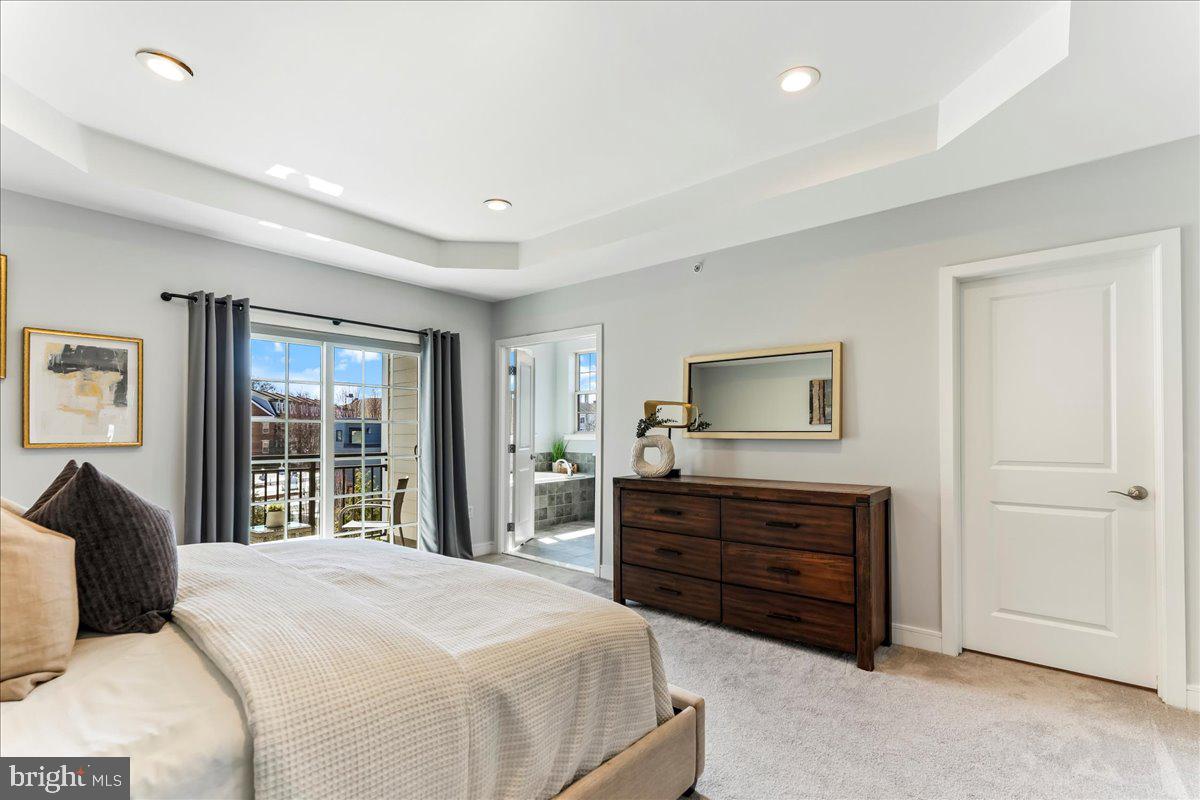 2400 SOUTH - Residential