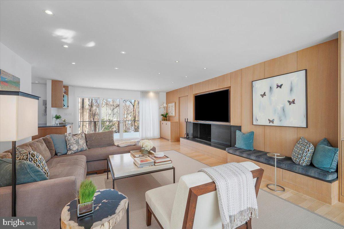 WINDERMERE - Residential