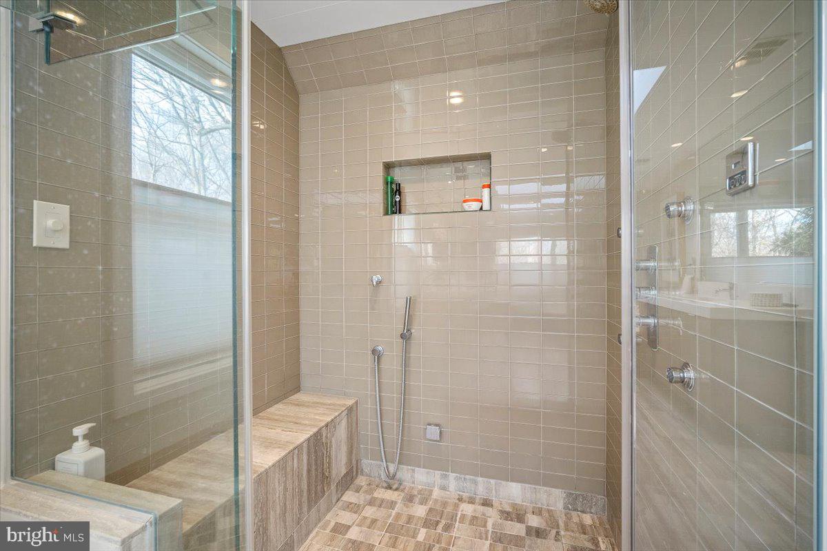 WINDERMERE - Residential