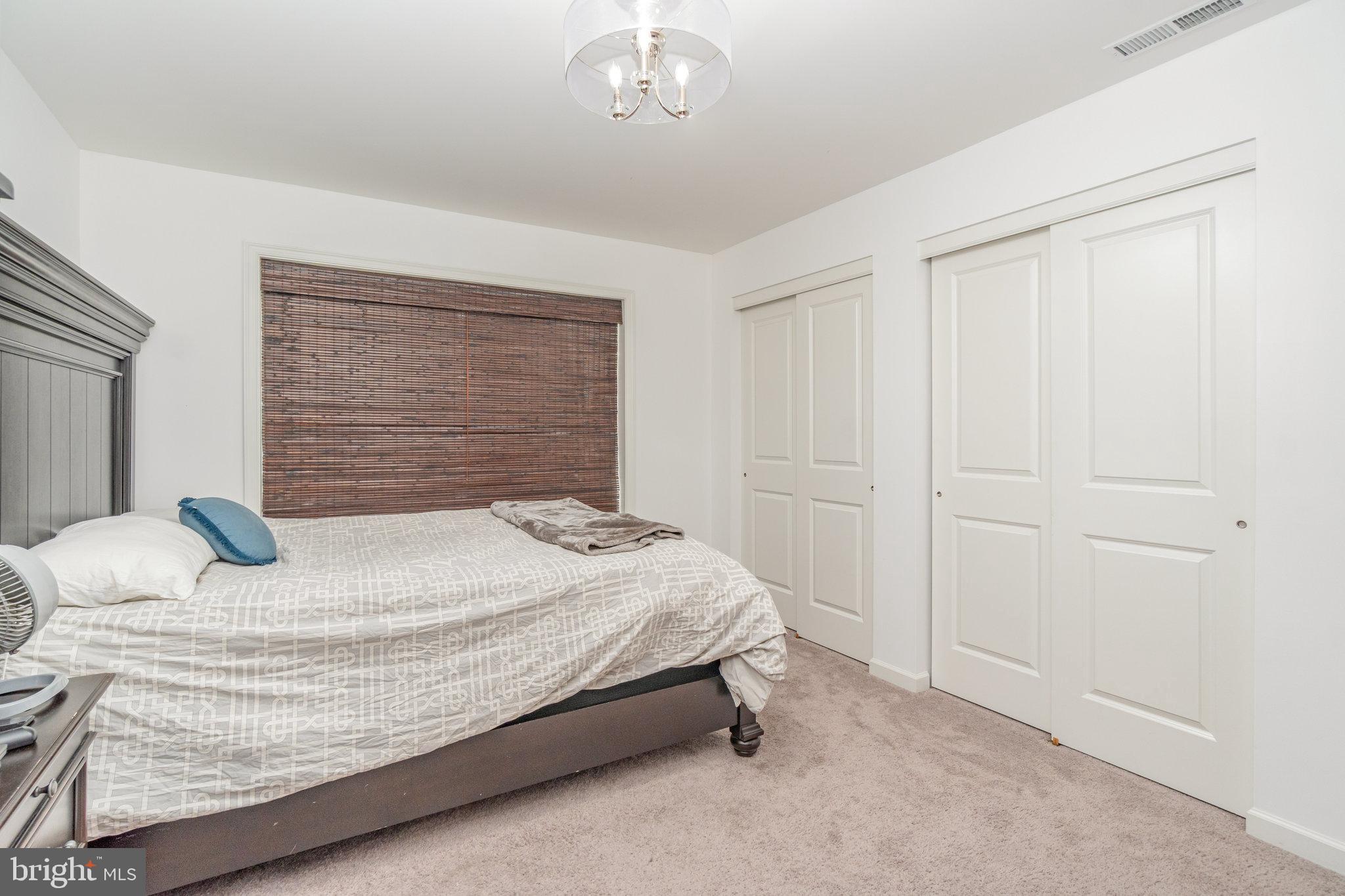 JACK'S MOUNTAIN - Residential