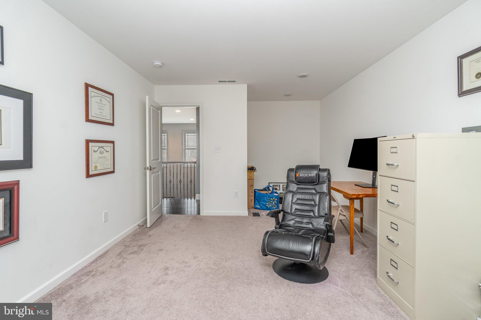 JACK'S MOUNTAIN - Residential