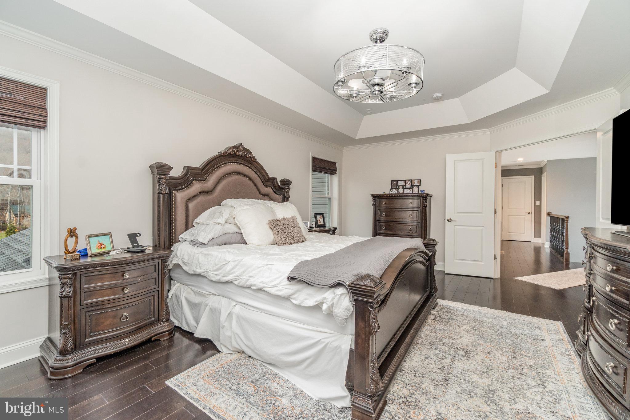 JACK'S MOUNTAIN - Residential