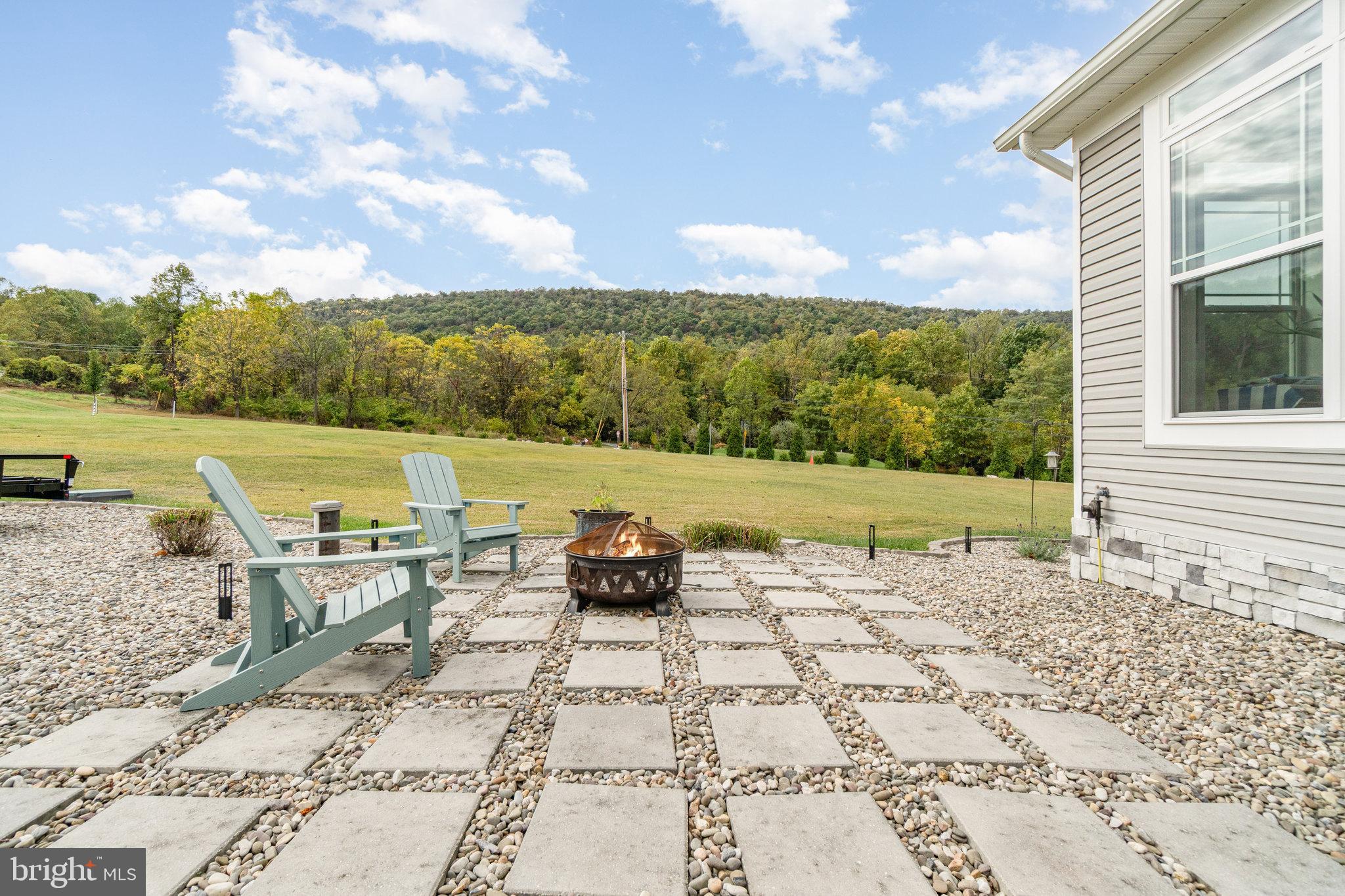 JACK'S MOUNTAIN - Residential