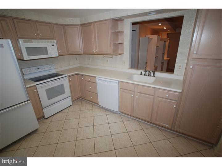 CENTENNIAL STATION - Residential