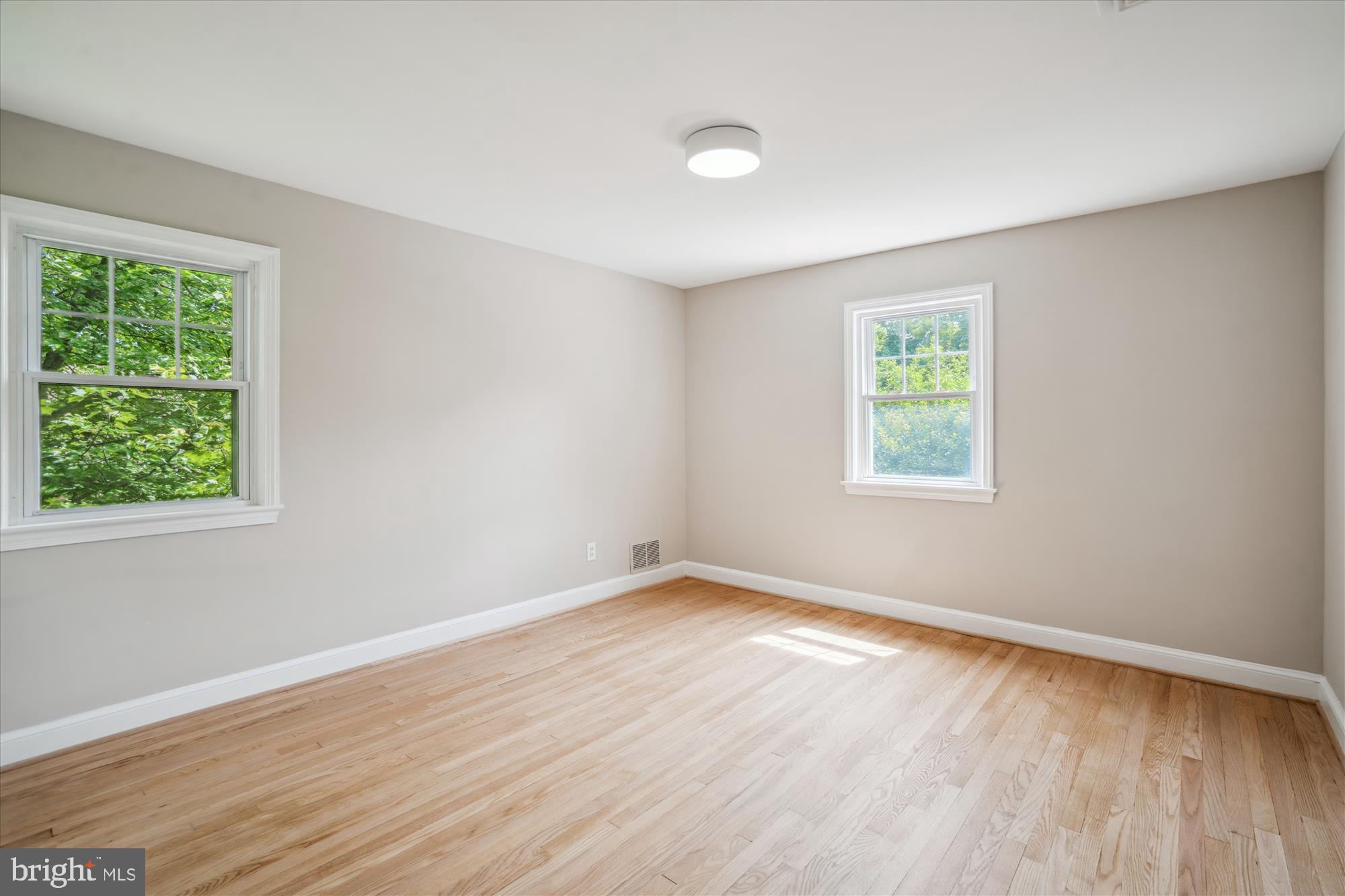 UNIVERSITY PARK - Residential