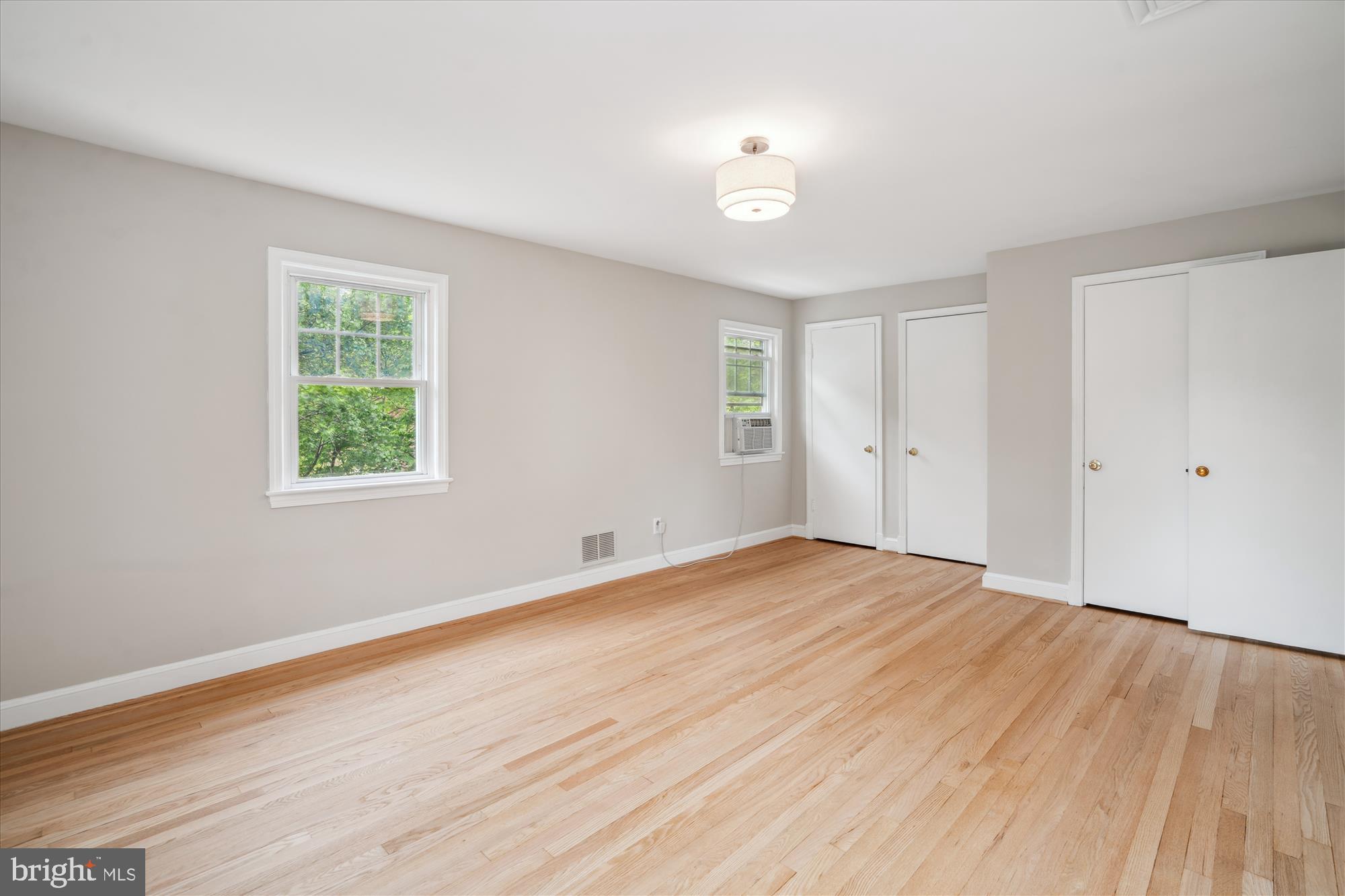 UNIVERSITY PARK - Residential