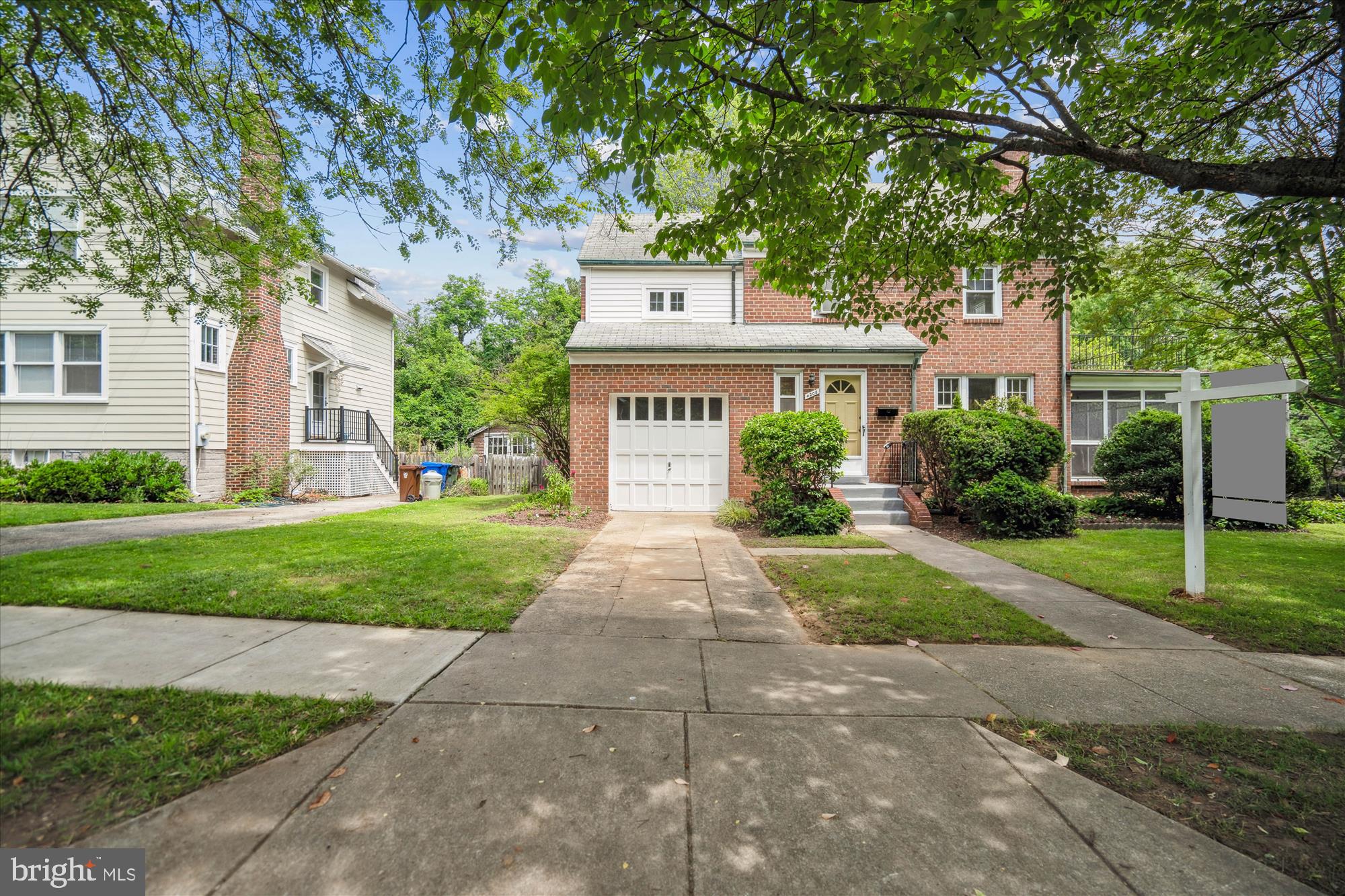 UNIVERSITY PARK - Residential