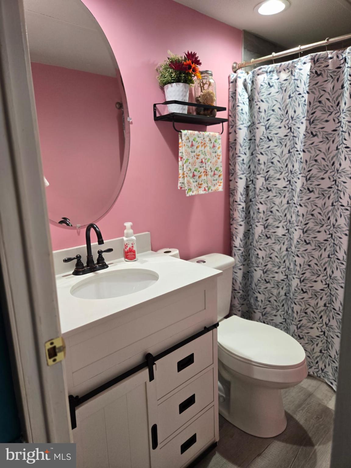 FOXWOOD VILLAGE - Residential