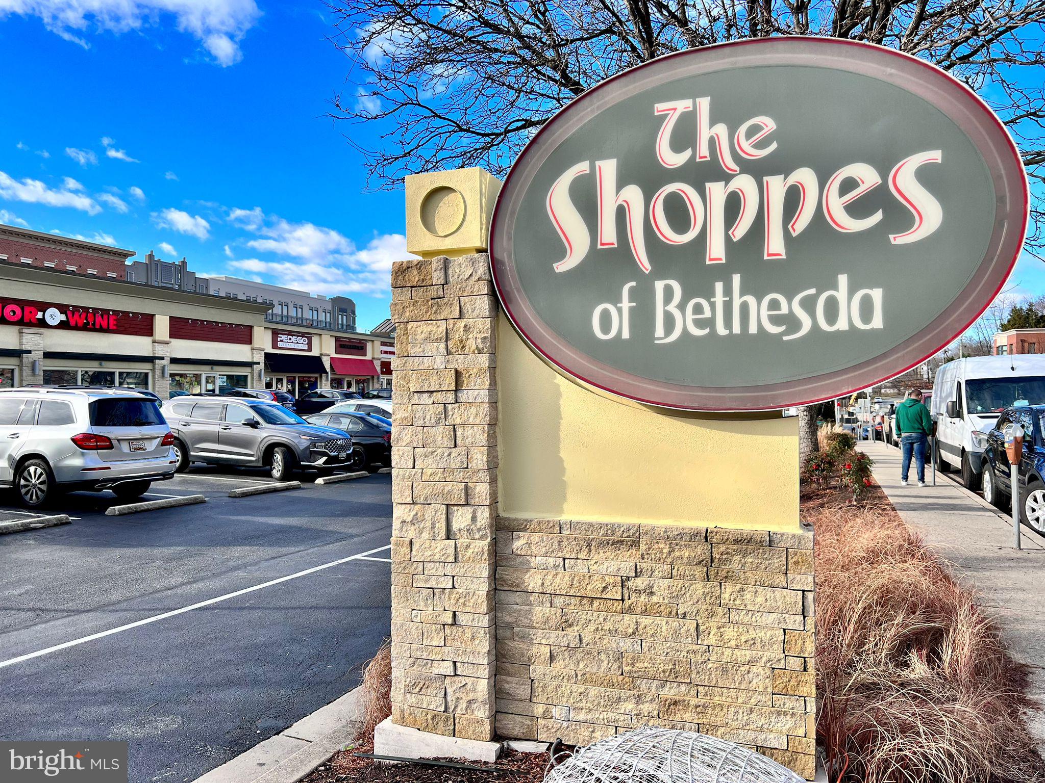 HAMPDEN ROW - Residential Lease