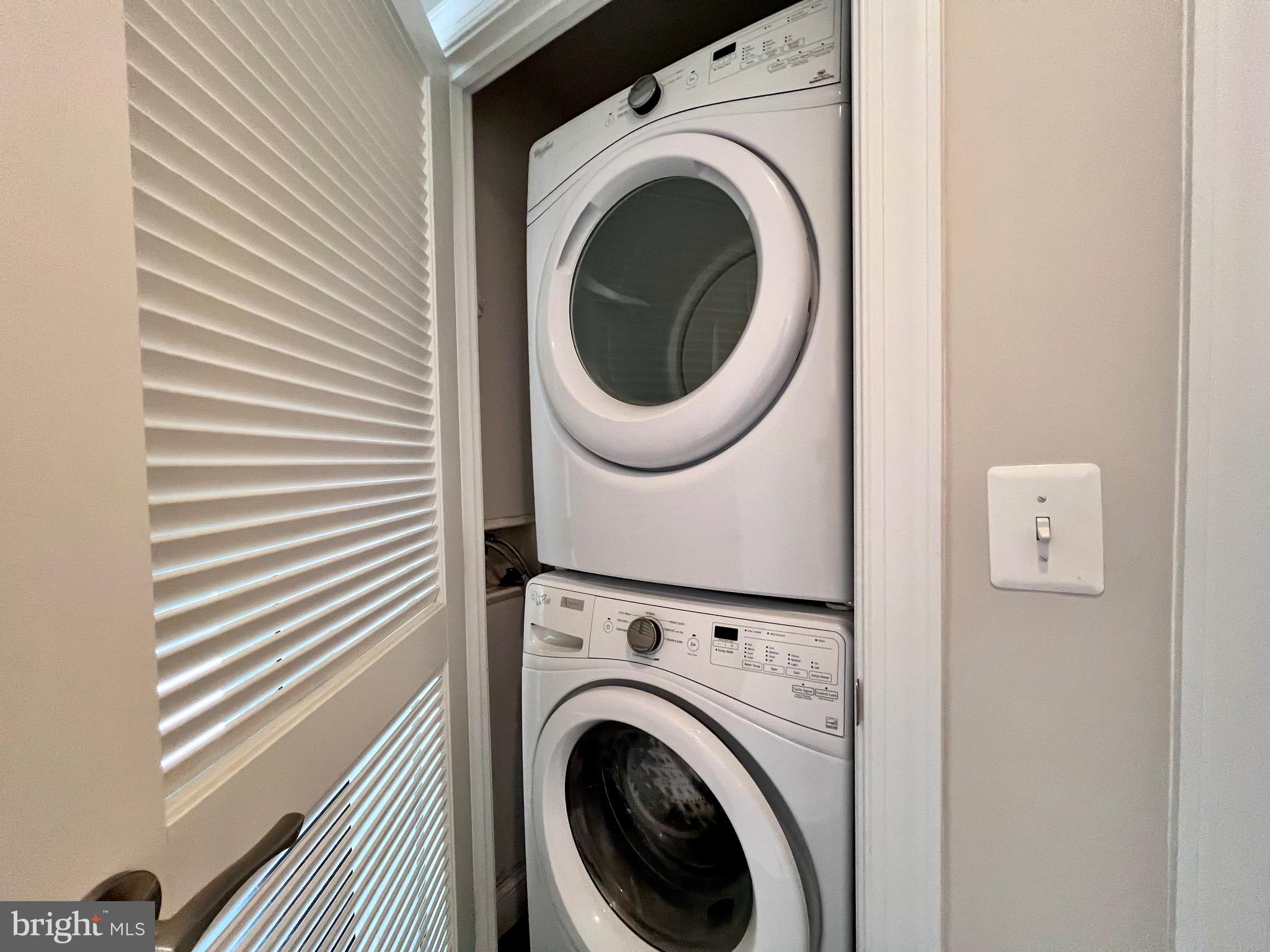 HAMPDEN ROW - Residential Lease