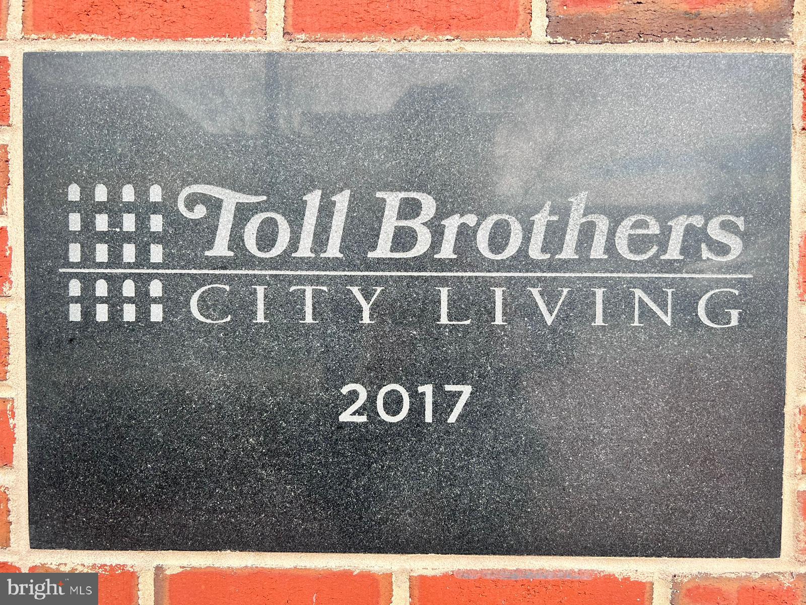 HAMPDEN ROW - Residential Lease