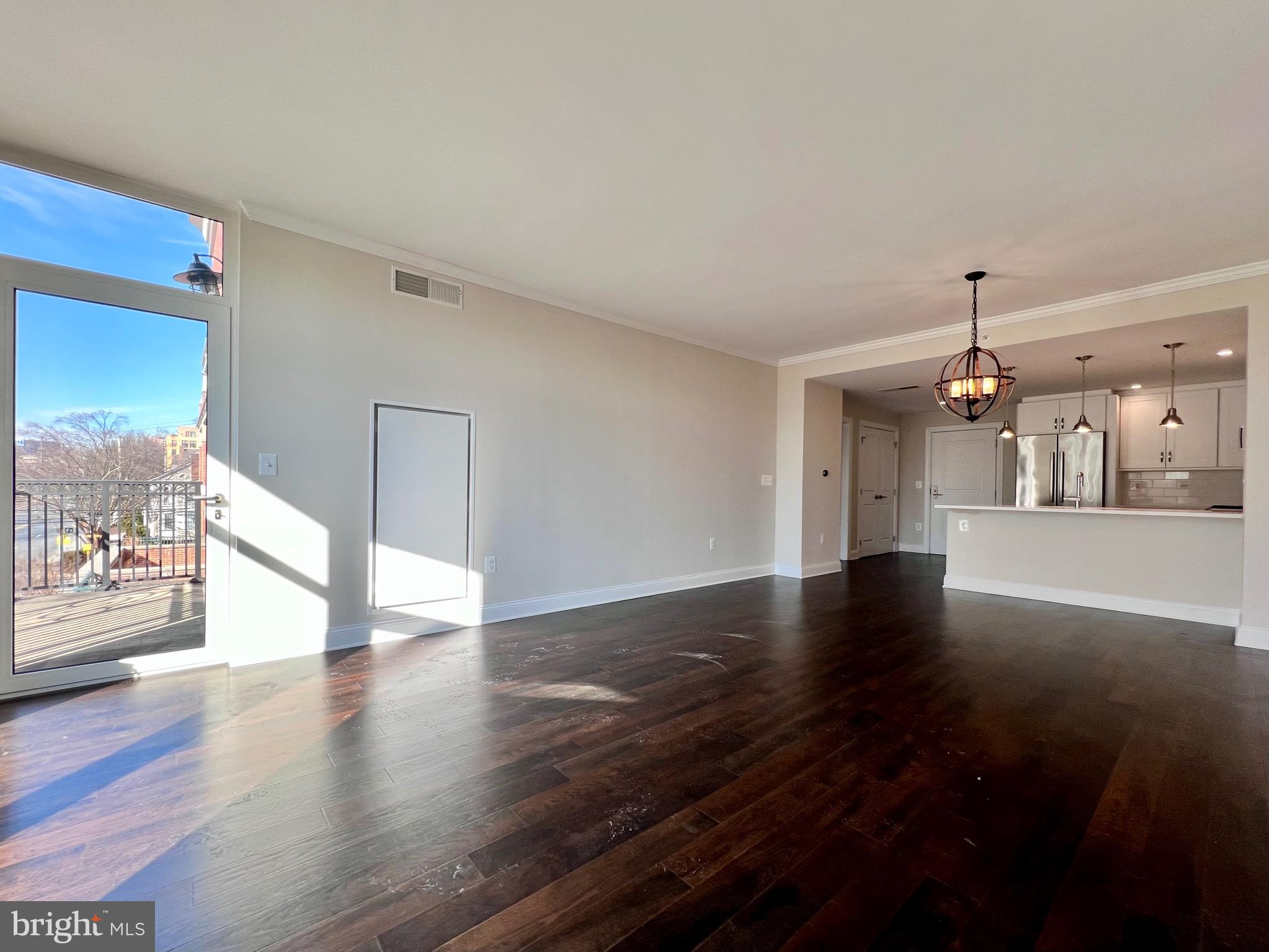 HAMPDEN ROW - Residential Lease