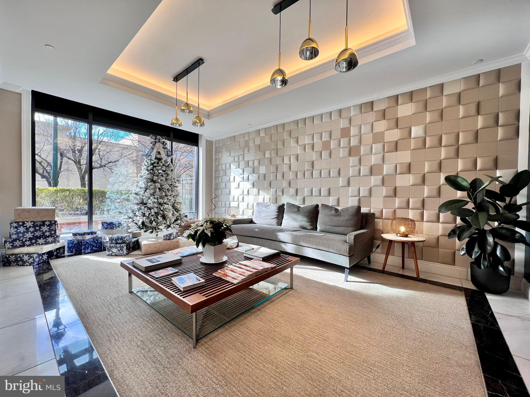 HAMPDEN ROW - Residential Lease