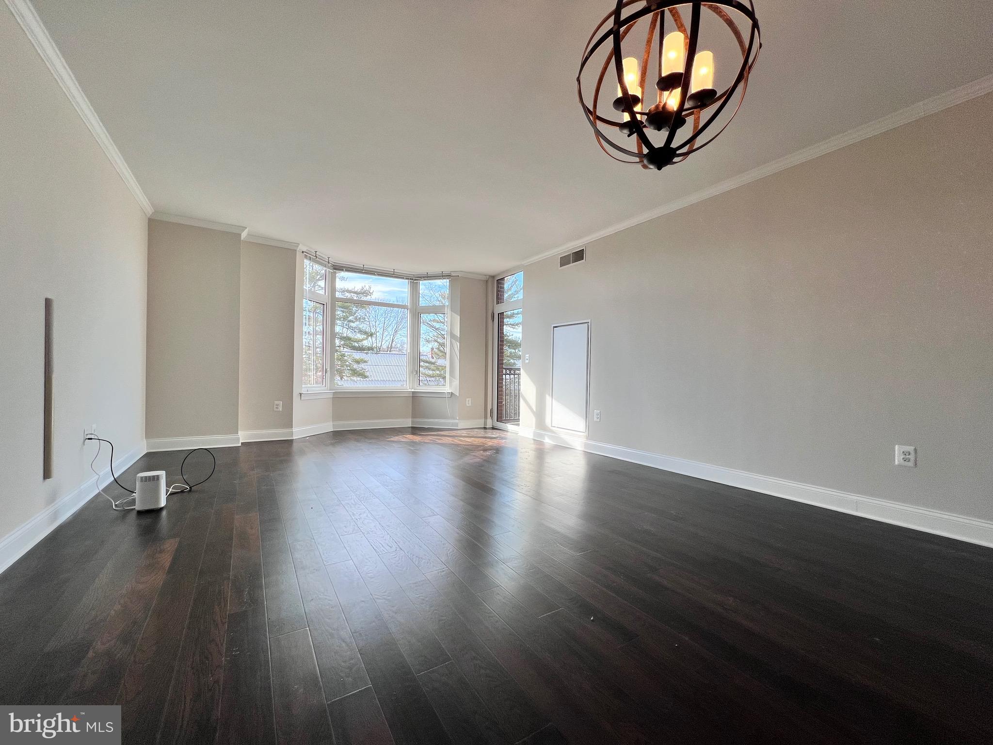 HAMPDEN ROW - Residential Lease