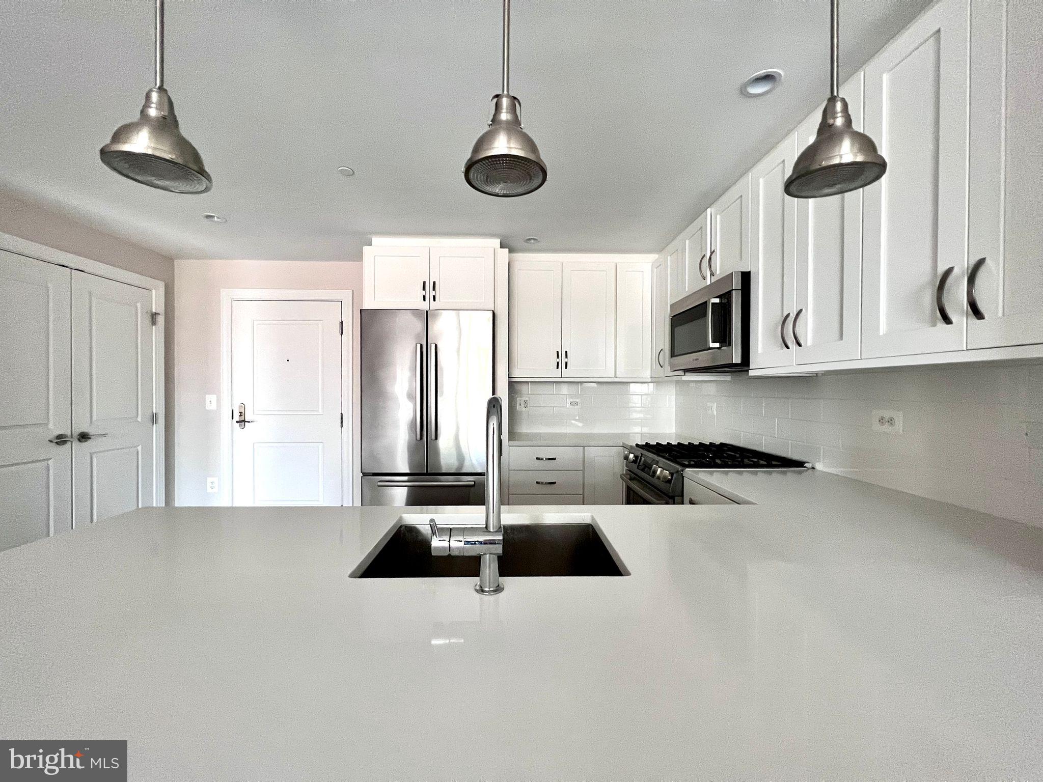 HAMPDEN ROW - Residential Lease