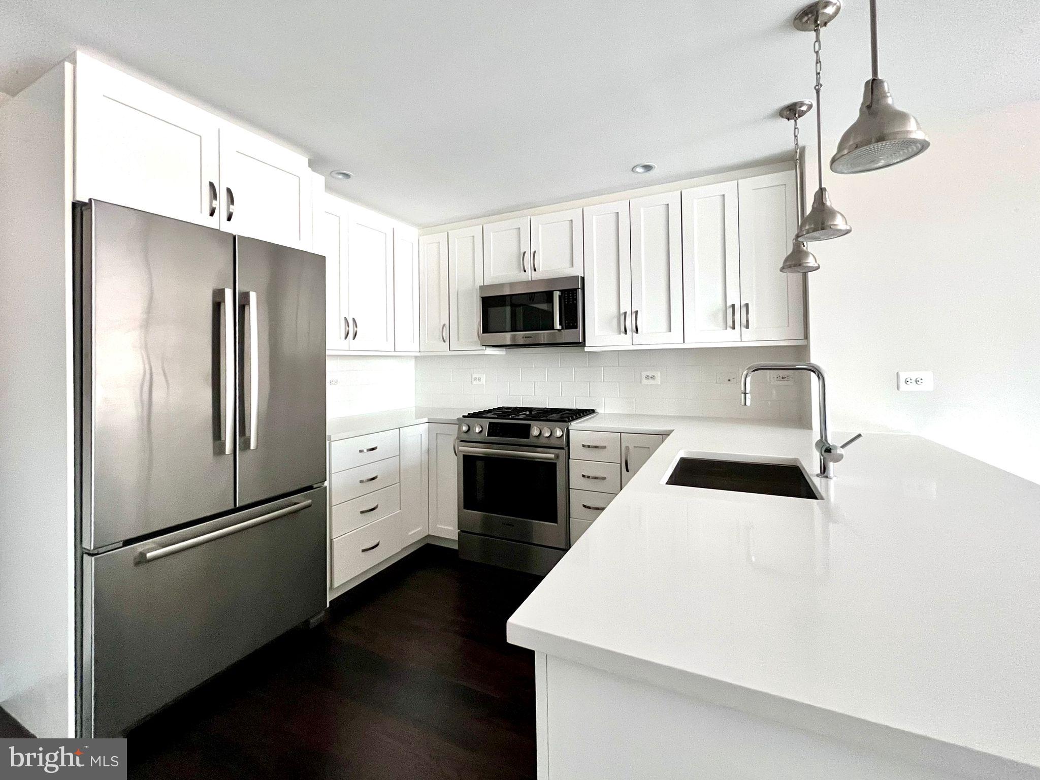 HAMPDEN ROW - Residential Lease