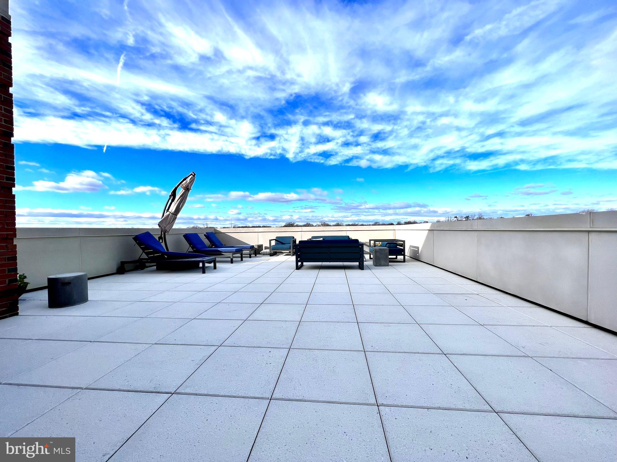 HAMPDEN ROW - Residential Lease