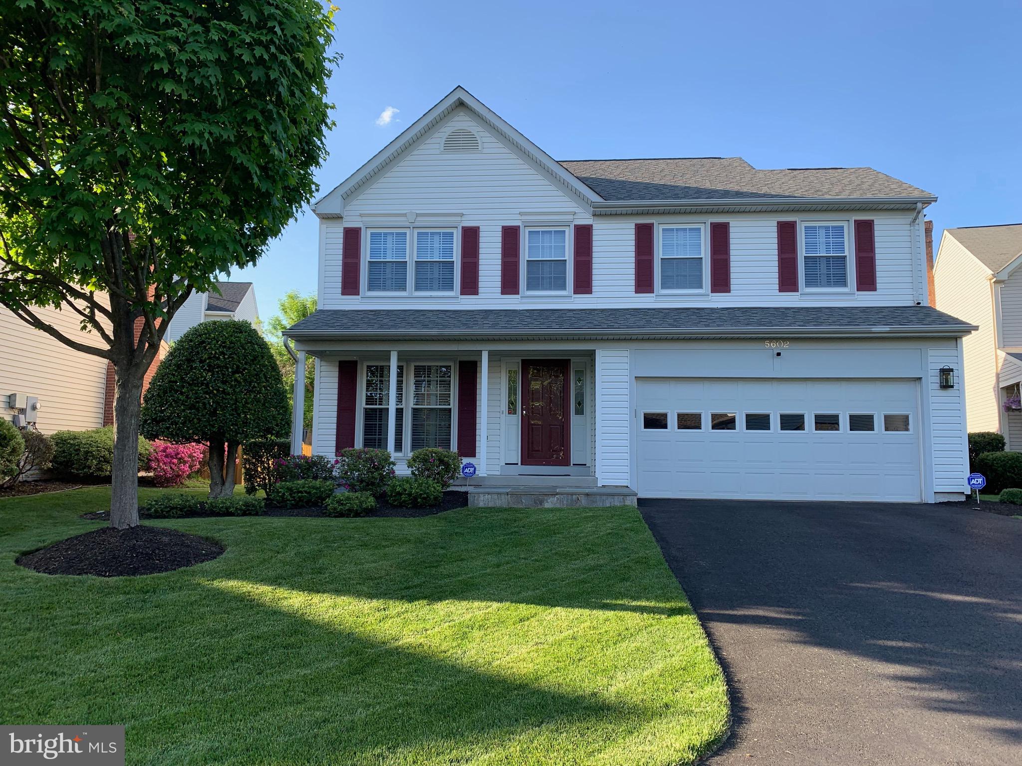 LIFESTYLE AT SULLY STATION - Residential