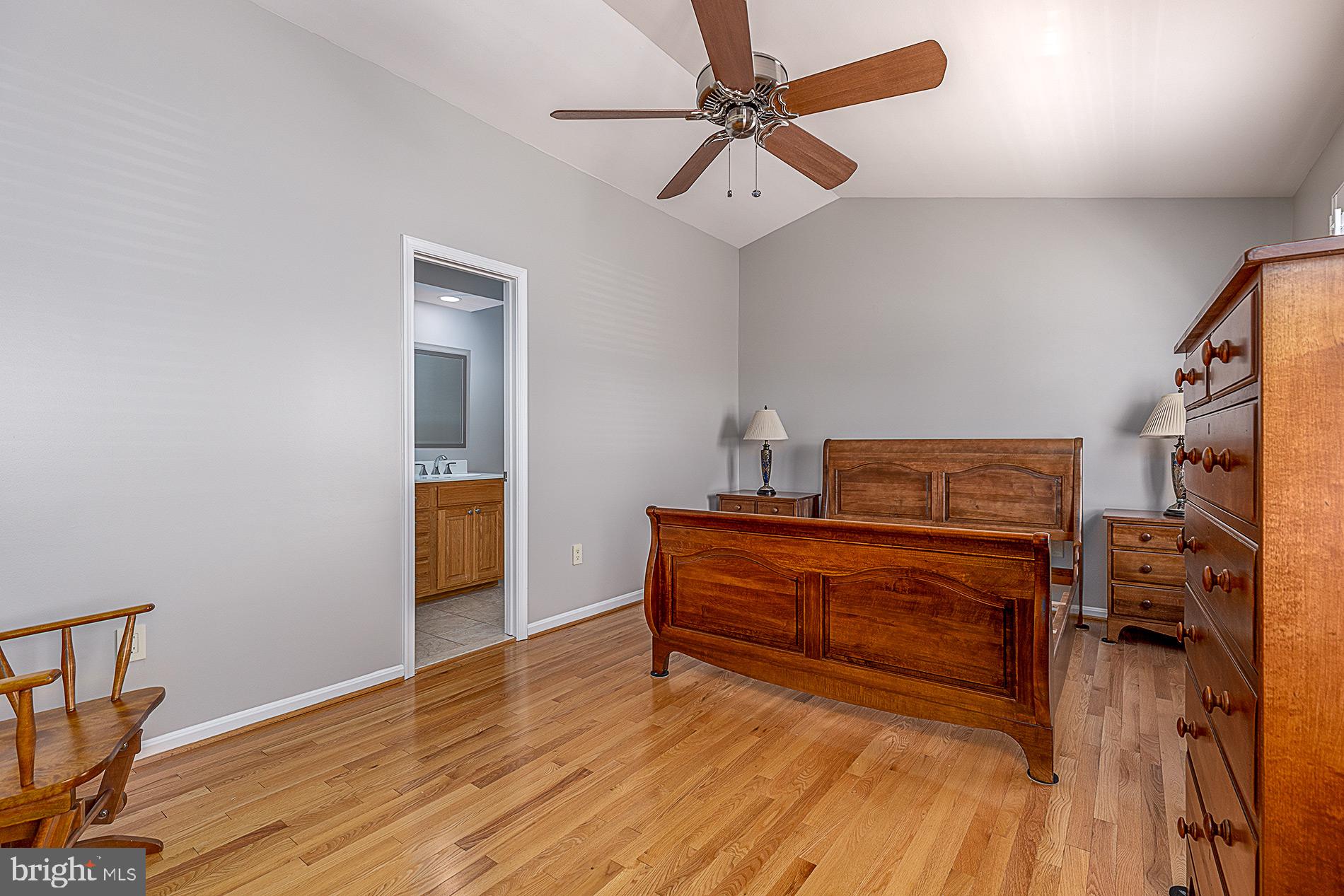 LIFESTYLE AT SULLY STATION - Residential