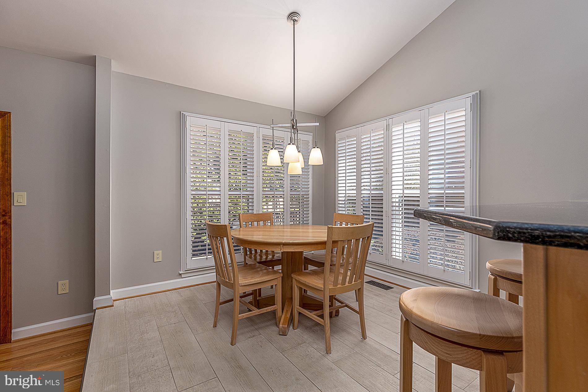 LIFESTYLE AT SULLY STATION - Residential