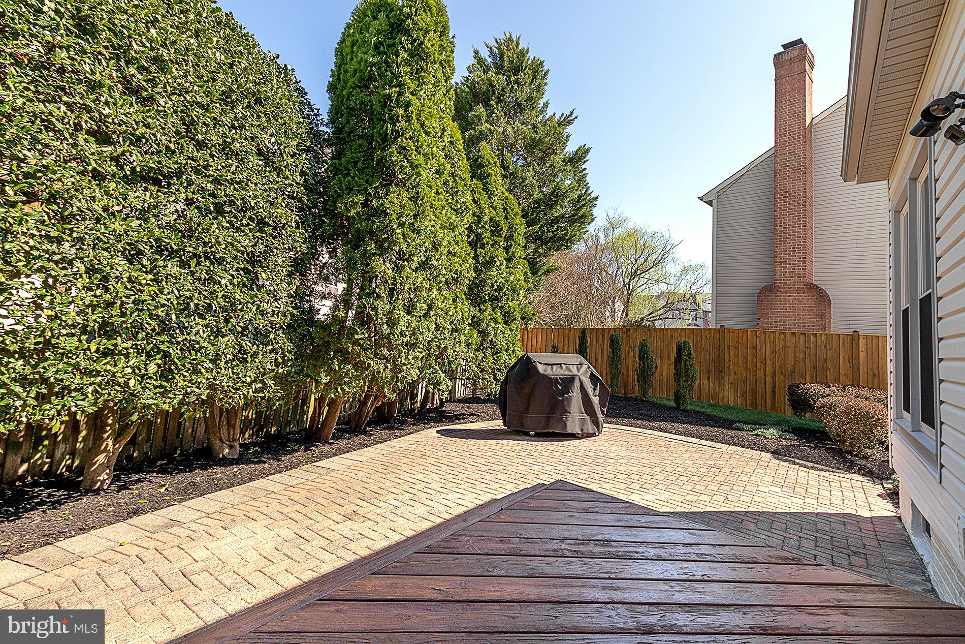 LIFESTYLE AT SULLY STATION - Residential