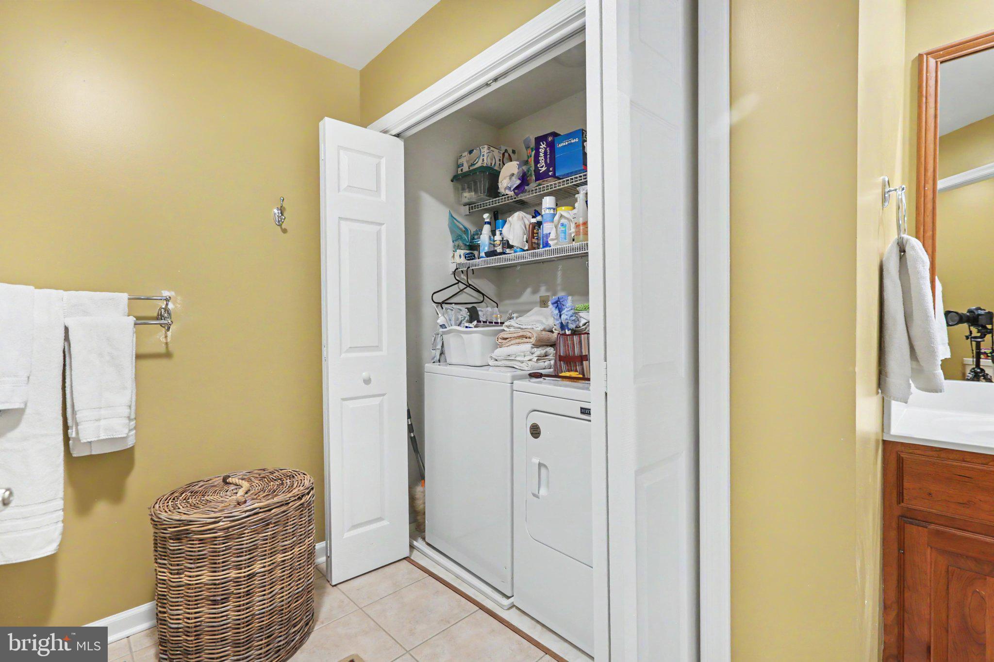 OLDE ORCHARD HILL - Residential