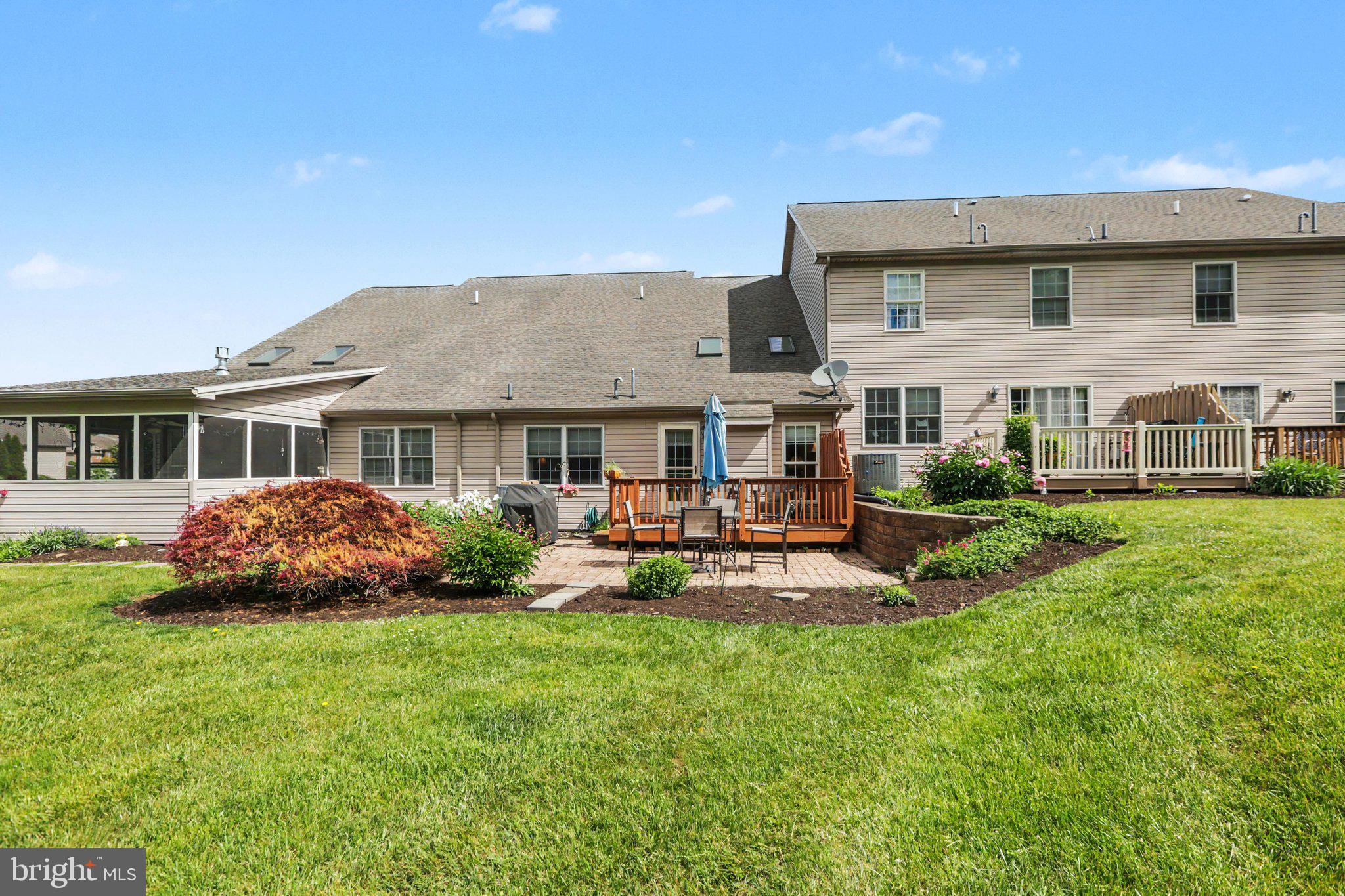 OLDE ORCHARD HILL - Residential