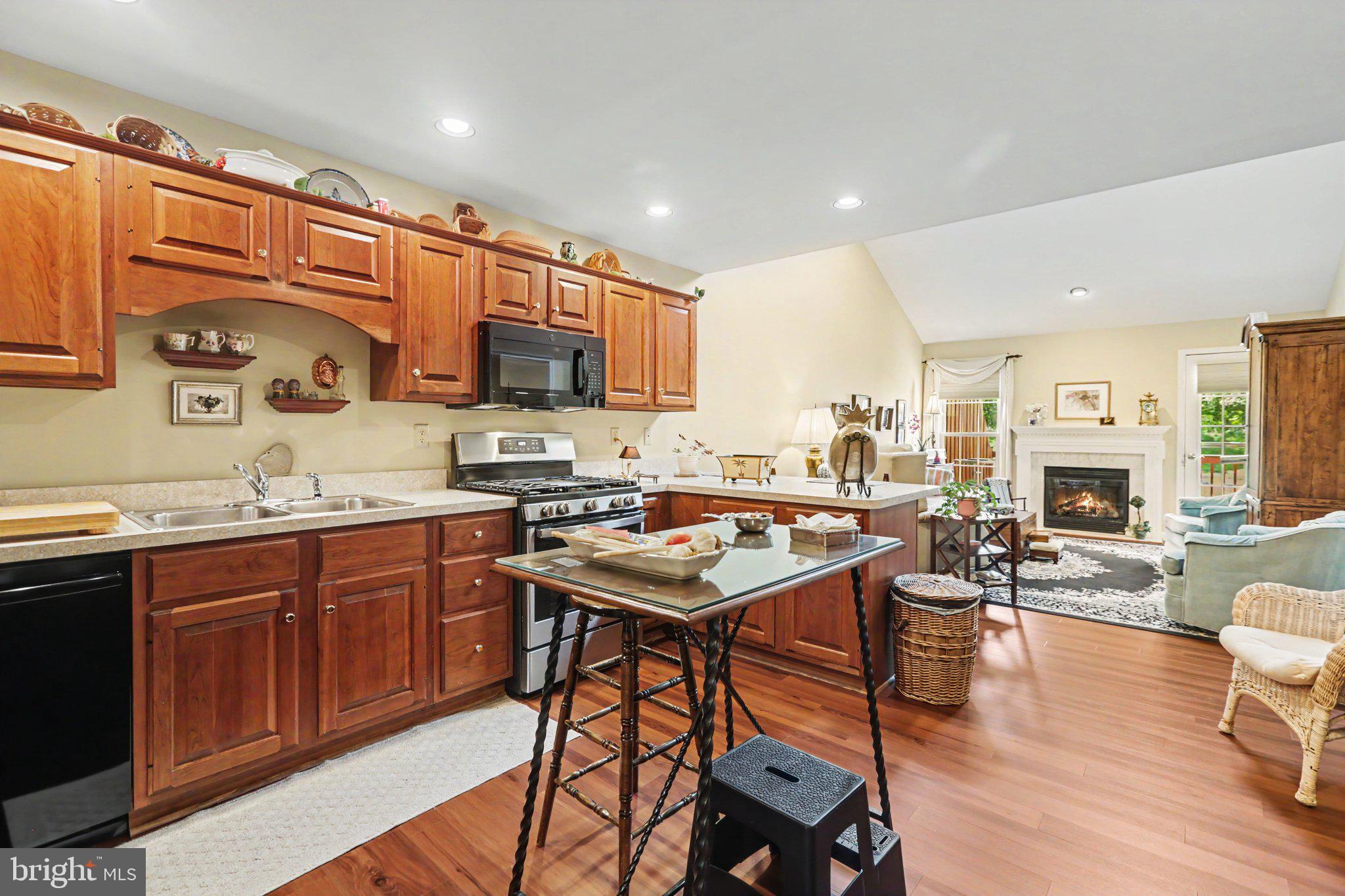 OLDE ORCHARD HILL - Residential
