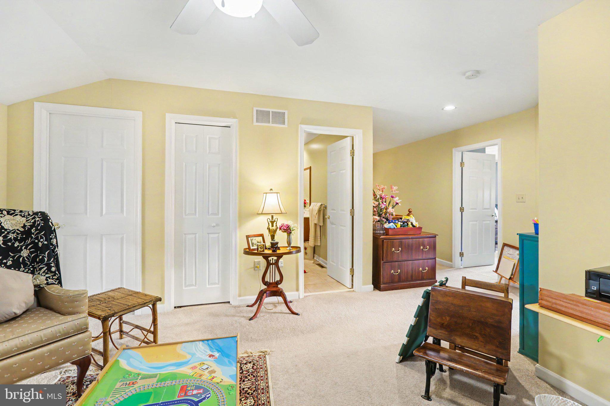 OLDE ORCHARD HILL - Residential