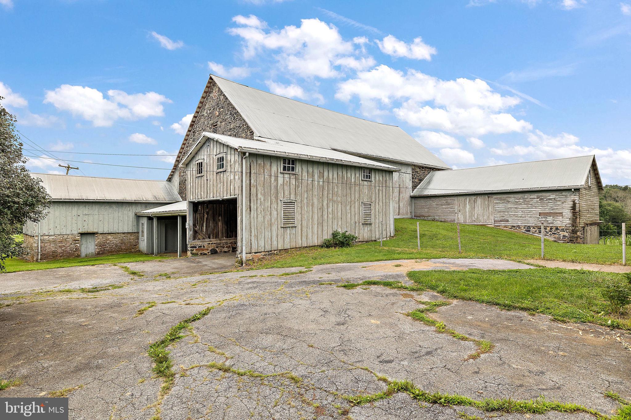 114 CHANDLER MILL ROAD