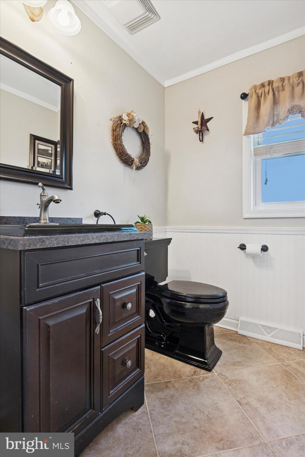 CANTERBURY ACRES - Residential