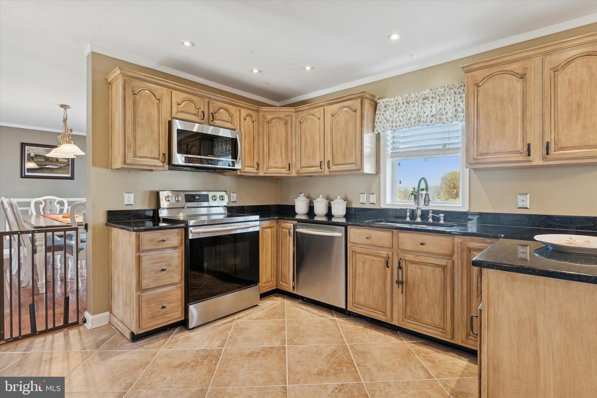 CANTERBURY ACRES - Residential