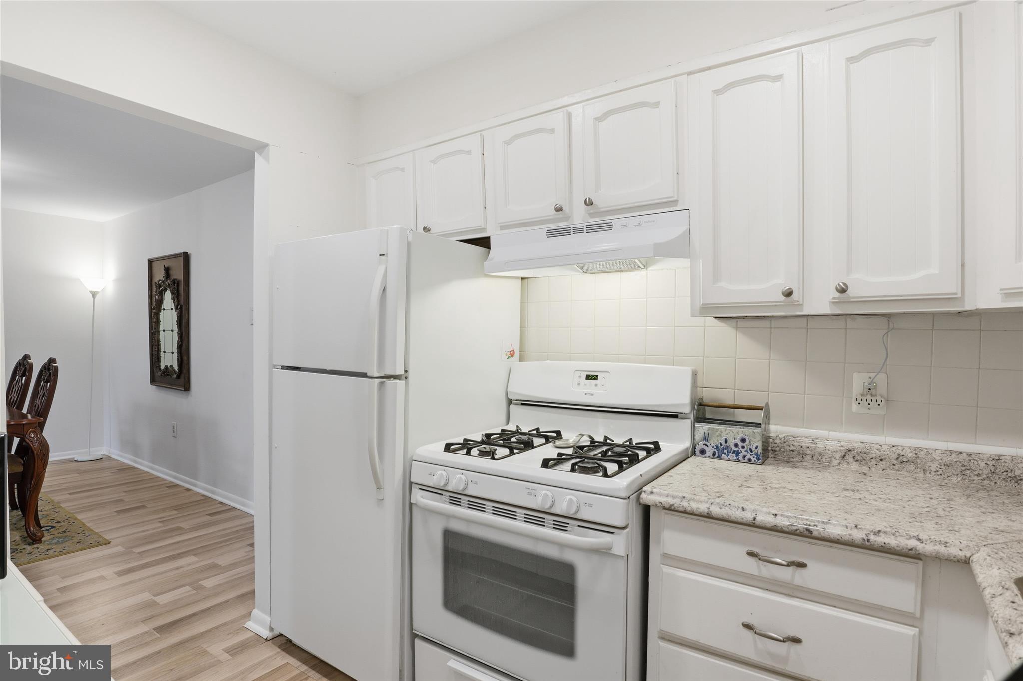 10300 WESTLAKE DRIVE 404