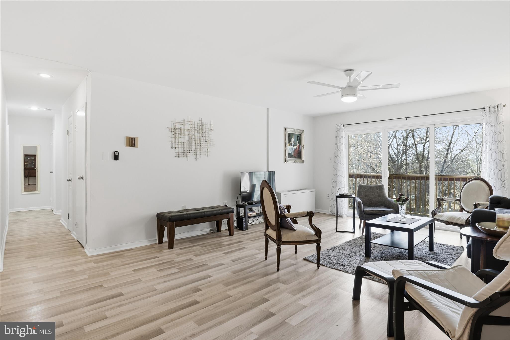 WEST SPRING - Residential