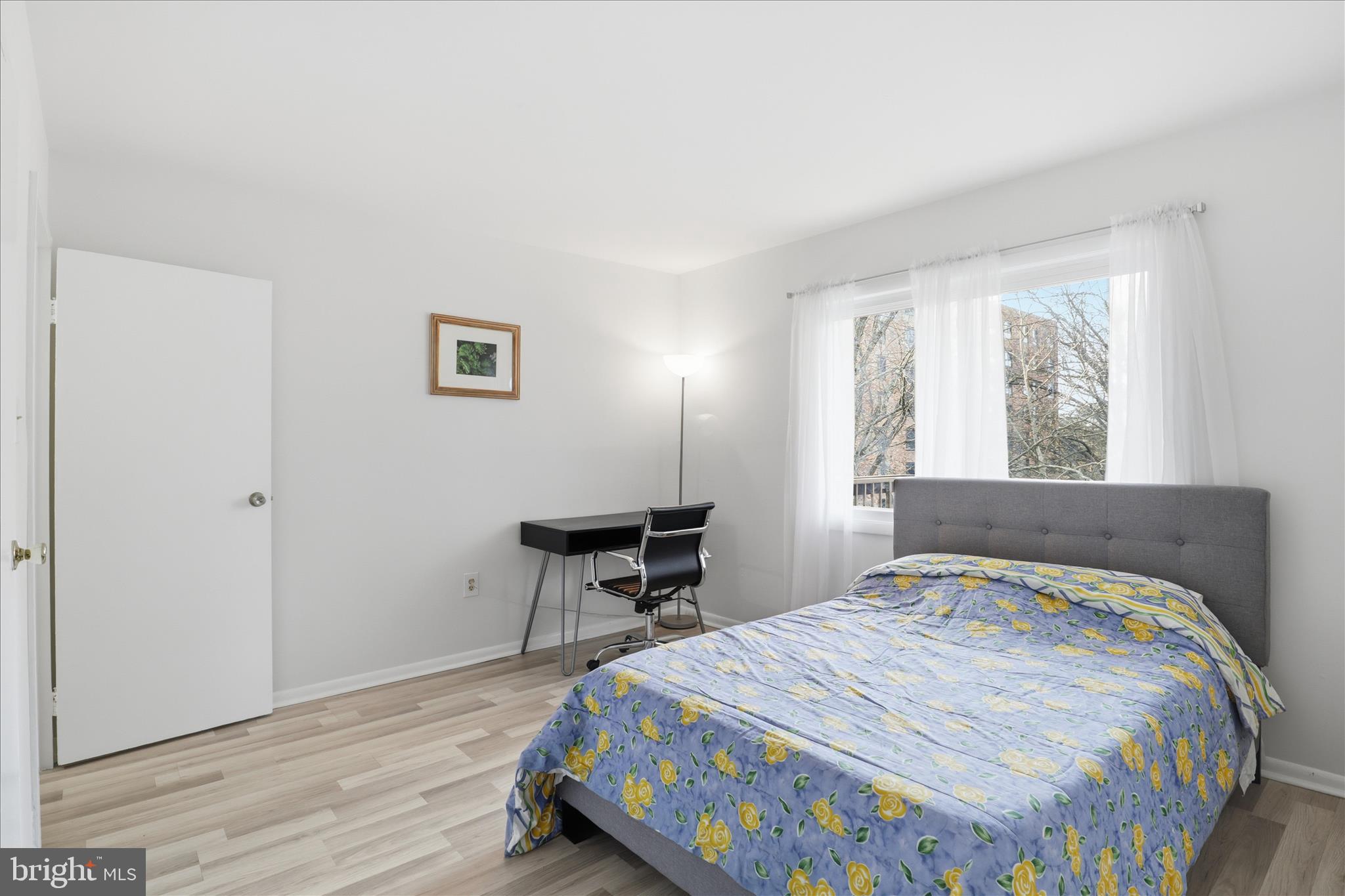 WEST SPRING - Residential