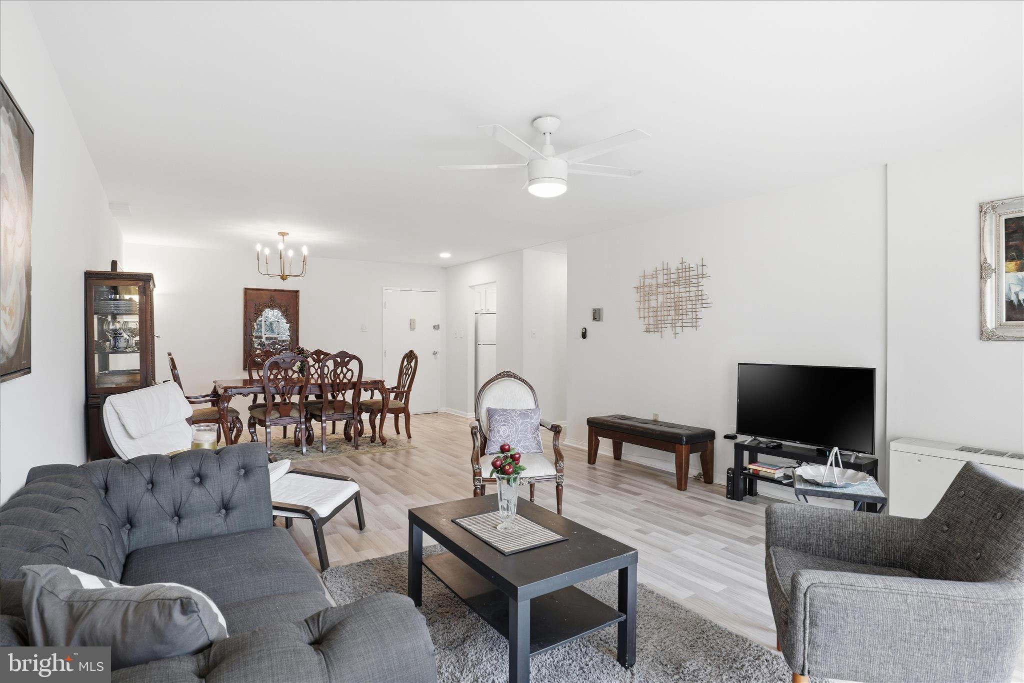 WEST SPRING - Residential