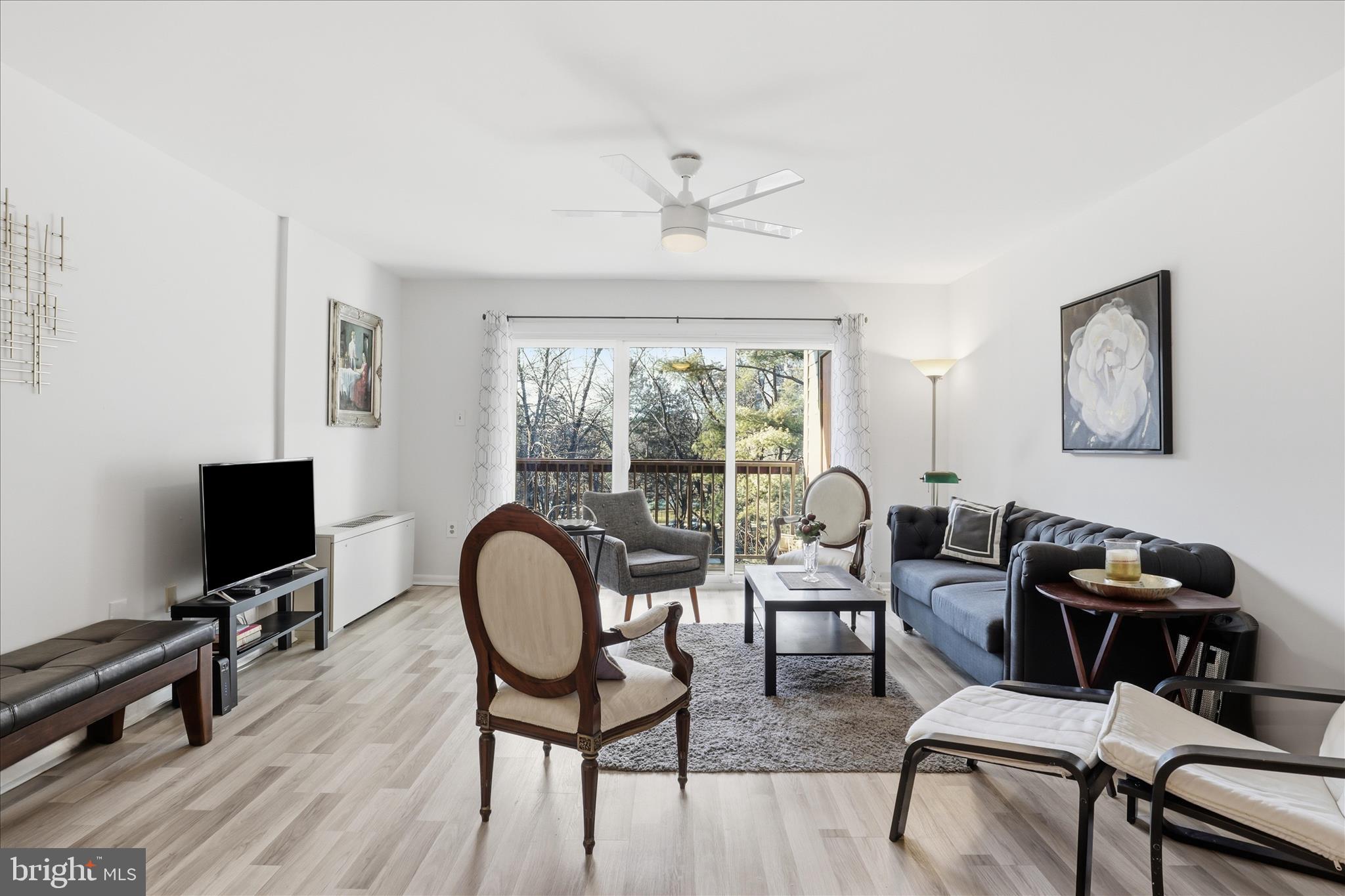 WEST SPRING - Residential