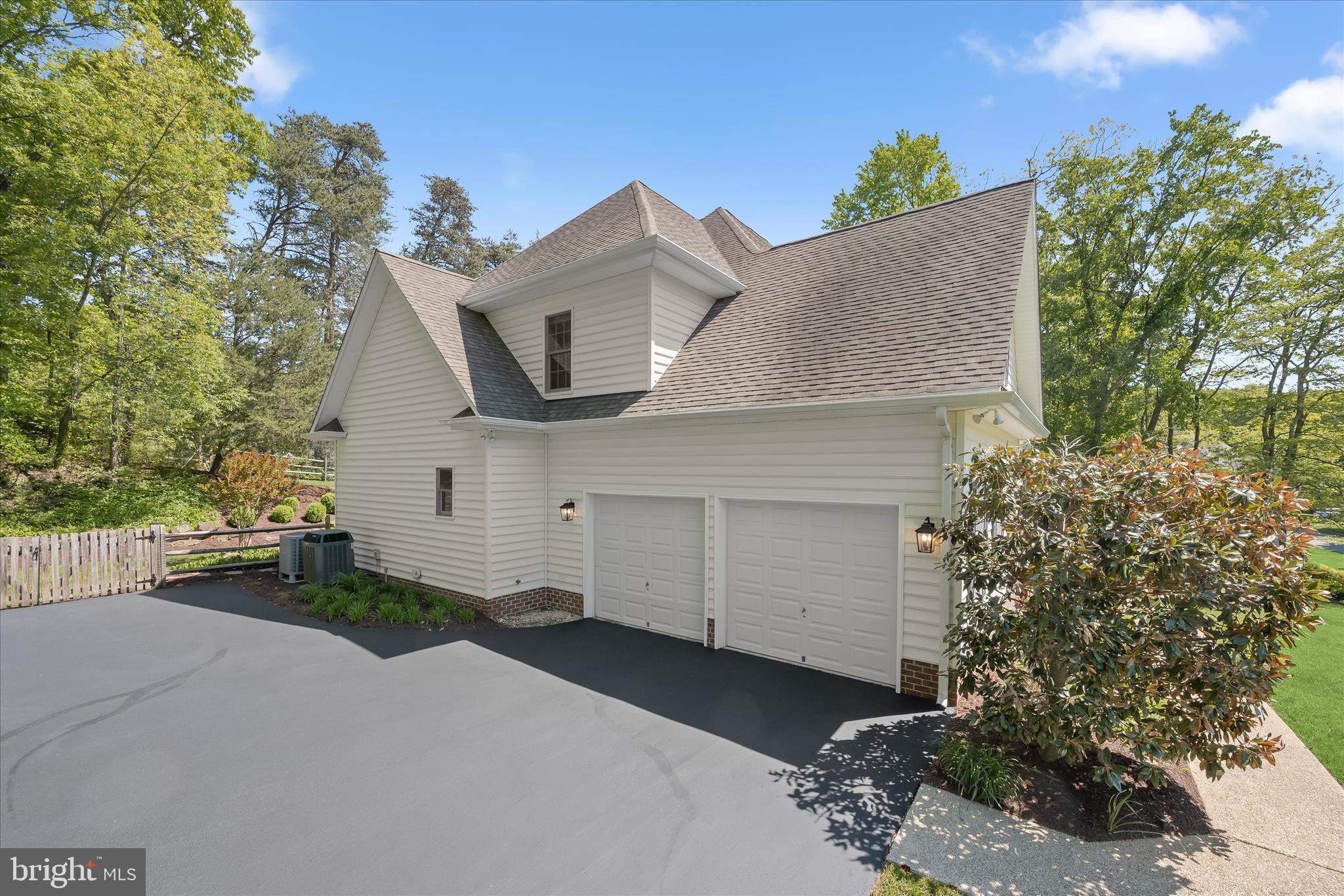 SOLOMONS RIDGE - Residential