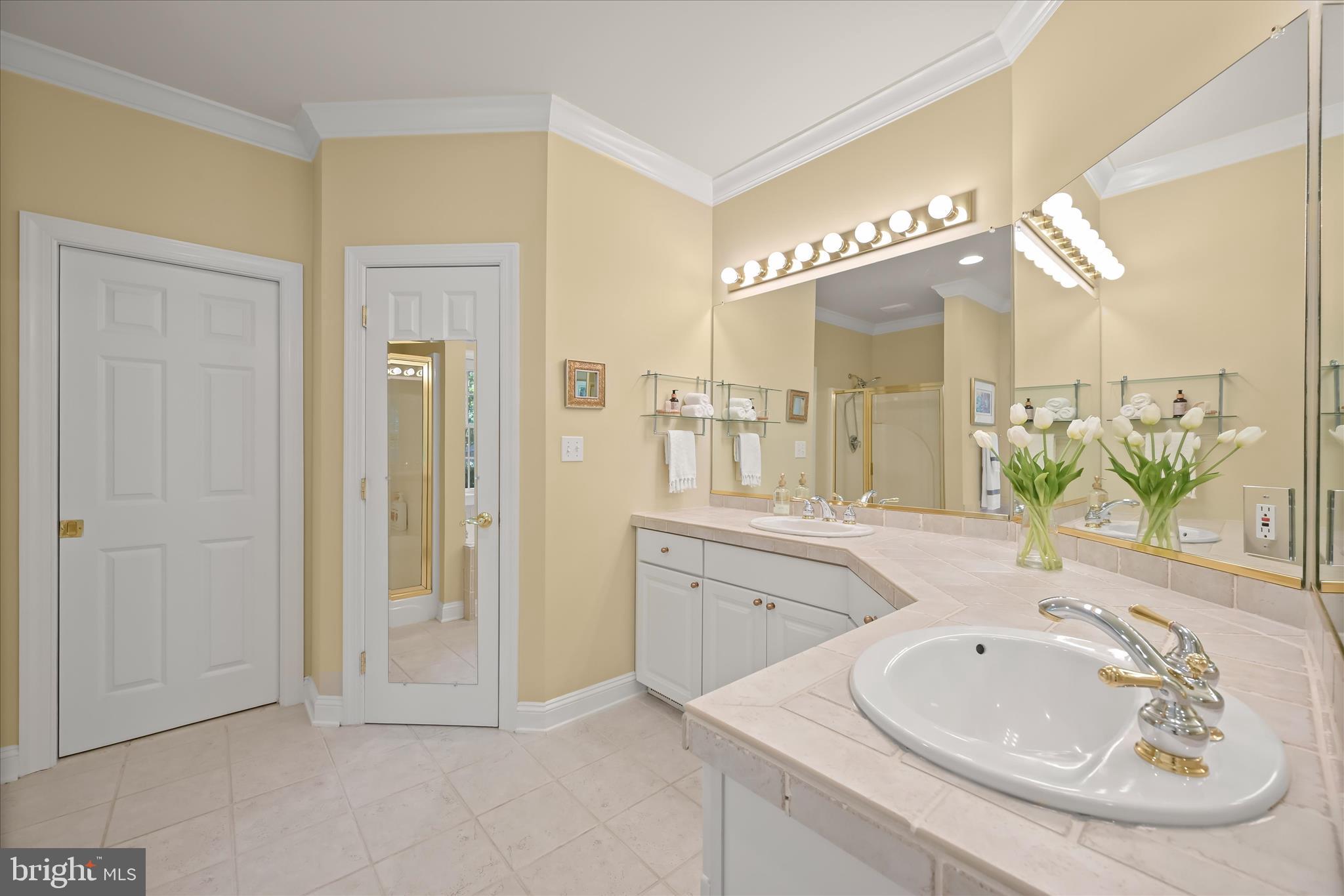 SOLOMONS RIDGE - Residential