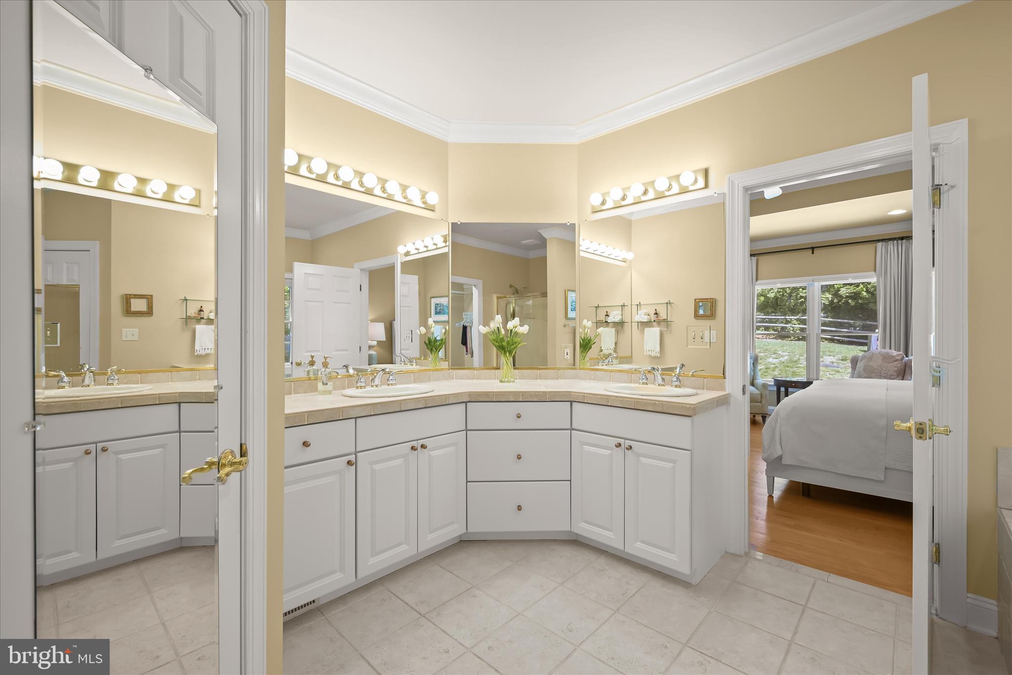SOLOMONS RIDGE - Residential