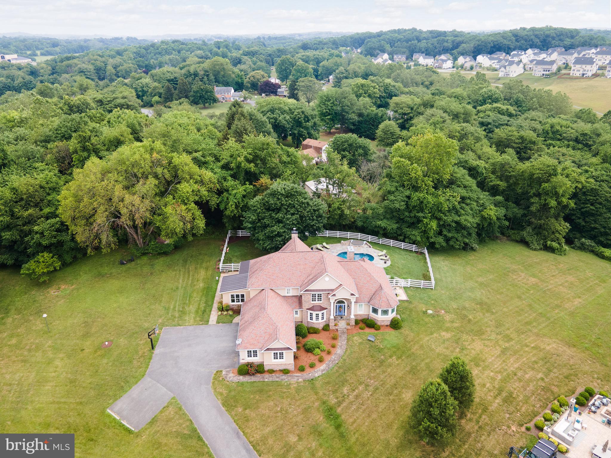 GREEN VALLEY ESTATES - Residential